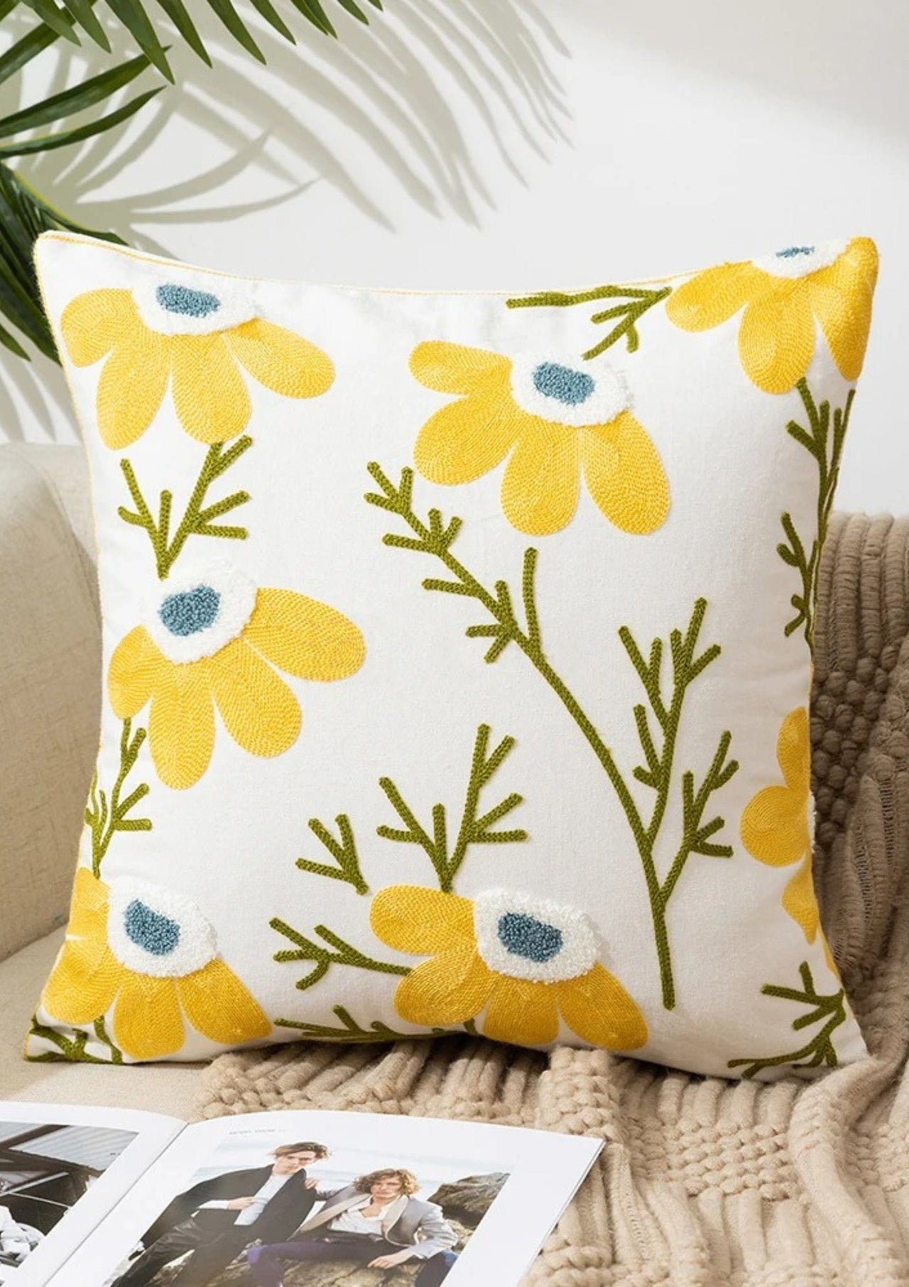 Cushion Cover Flower | CoverMyCushion 45x45cm / No thanks - cover only